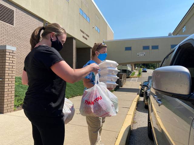 2991444_web1_lasd-meals