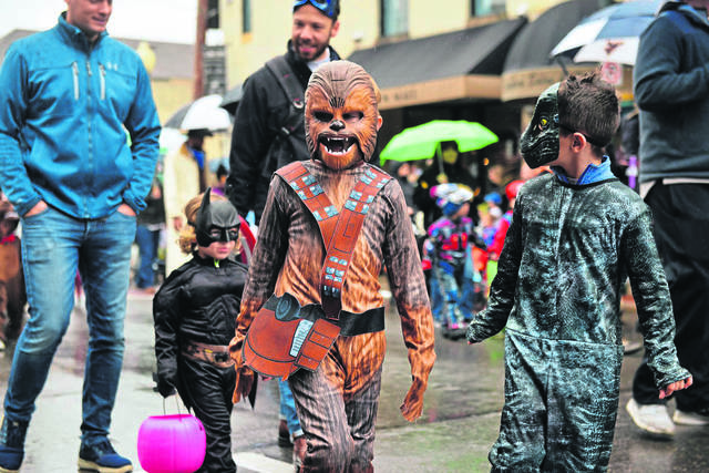 2997530_web1_sew-Halloween3-110718