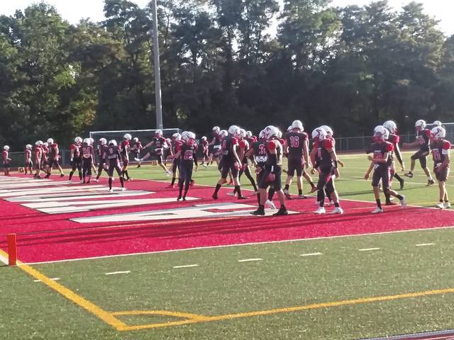 Avonworth makes smooth transition to Class 3A, blanks Quaker Valley