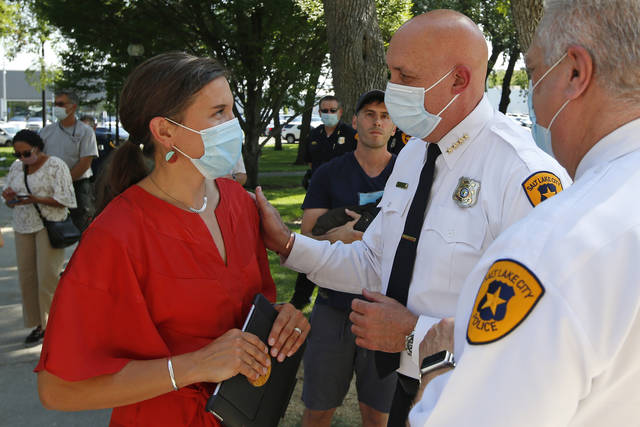 3007121_web1_3007121-8763d9b590774a44838a7ed7ccf59697 3007121_web1_3007121-8763d9b590774a44838a7ed7ccf59697