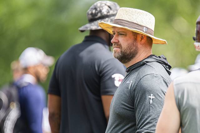 Westmoreland H.S. football notebook: Leechburg impresses with win over GCC