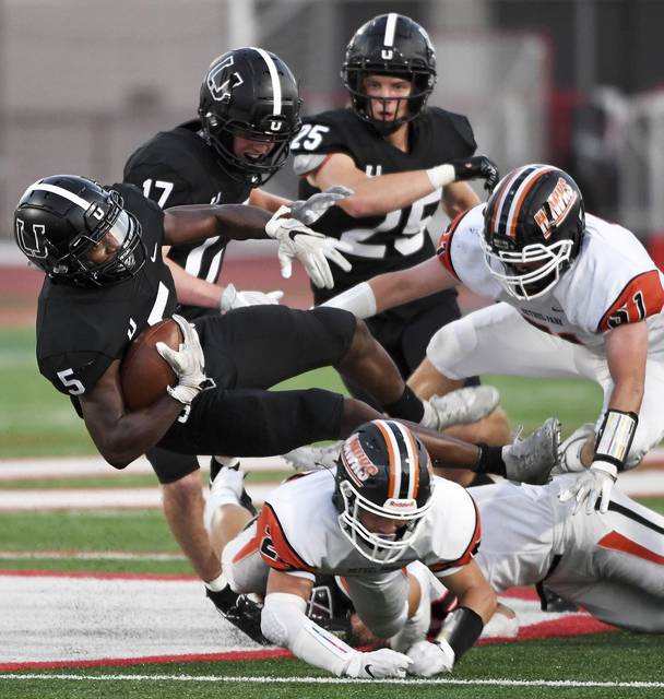 5 things we learned from WPIAL Week 1: Smattering of fans an ‘eerie’ atmosphere