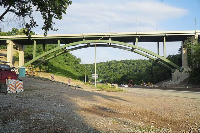 3020056_web1_ptr-greenfieldbridge-082917