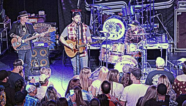 3024749_web1_vnd-FreeportConcert2-091820