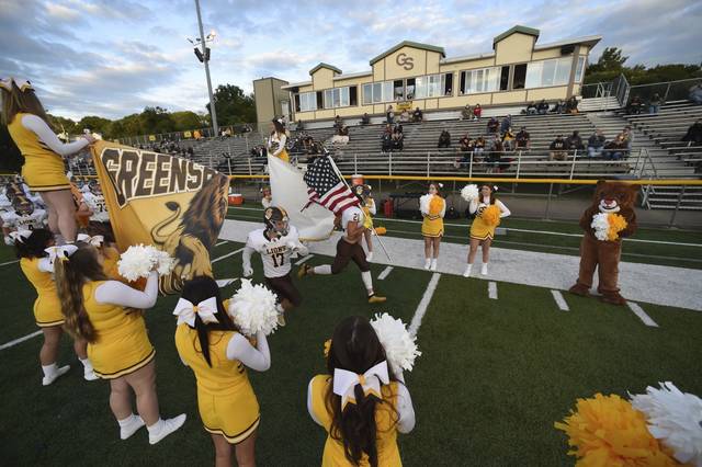 Greensburg Salem records win No. 700 by edging Knoch