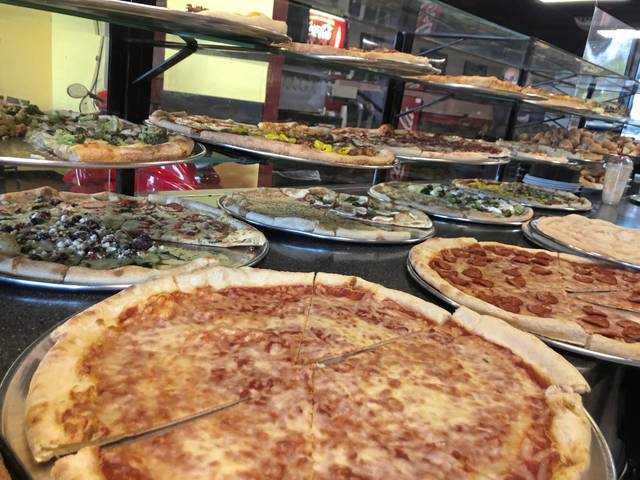 3031232_web1_vnd-Tony-sPizzaCafe1-091920