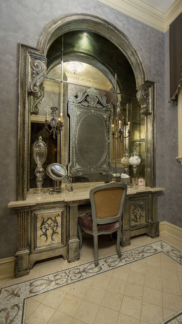 3039760_web1_her-8milmansion4-100120.