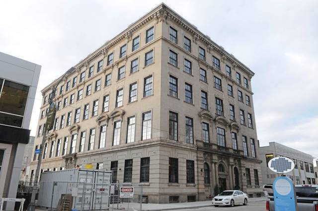 3039849_web1_PTR-LIV-ACEHOTEL1-121215