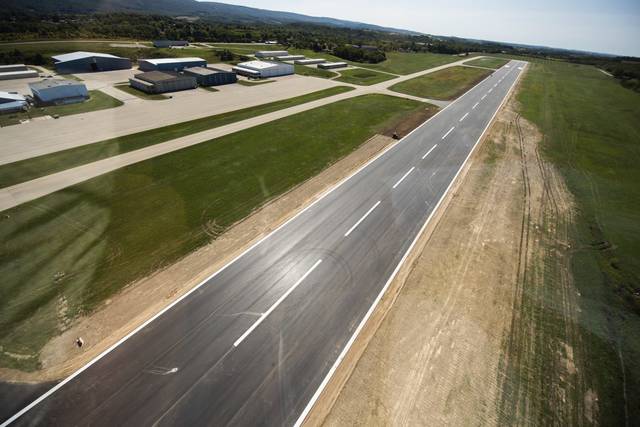 3040965_web1_GTR-PalmerRunway-1-092220