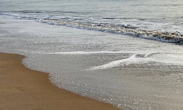 3047302_web1_web-BeachA-072419