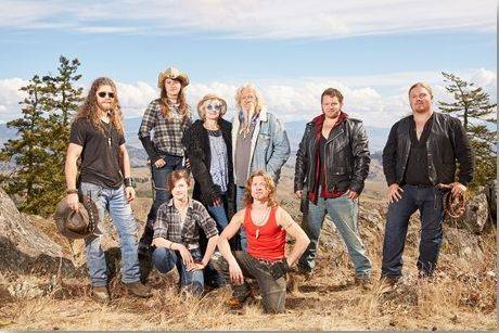 3056030_web1_ptr-TVQA1-093020-AlaskanBushPeople