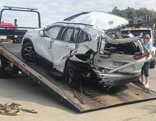 3063125_web1_gtr-SalemCrash1-092820