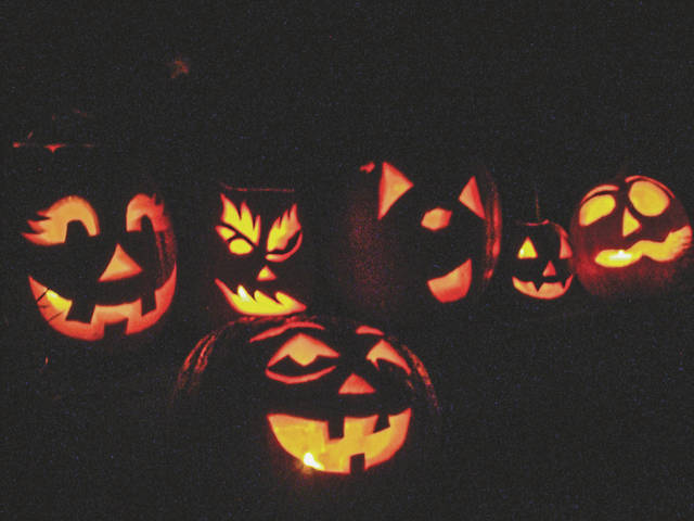 3065555_web1_web-halloween