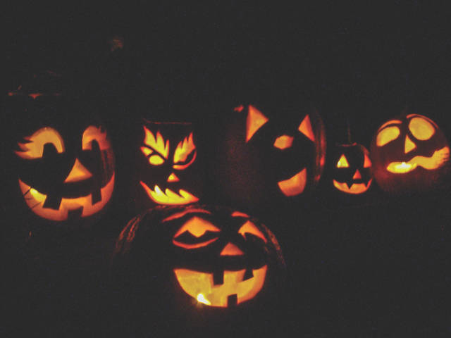 3066750_web1_web-halloween