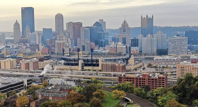 3088731_web1_Pittsburgh.Skyline1-FILE