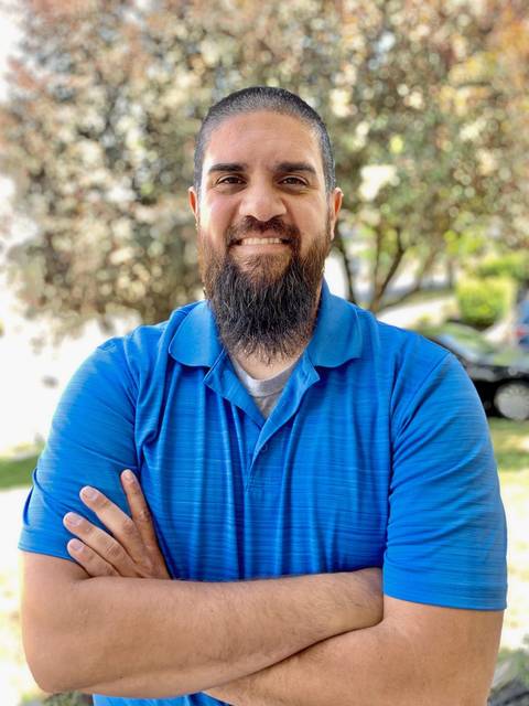 3095801_web1_shr-beardguy01-101520