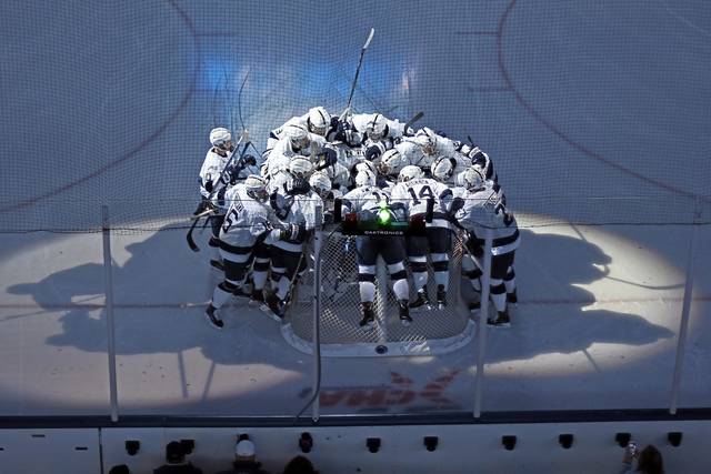 3096432_web1_ptr-PSUhockey-100720