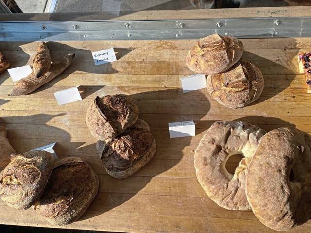 3097084_web1_ptr-bread