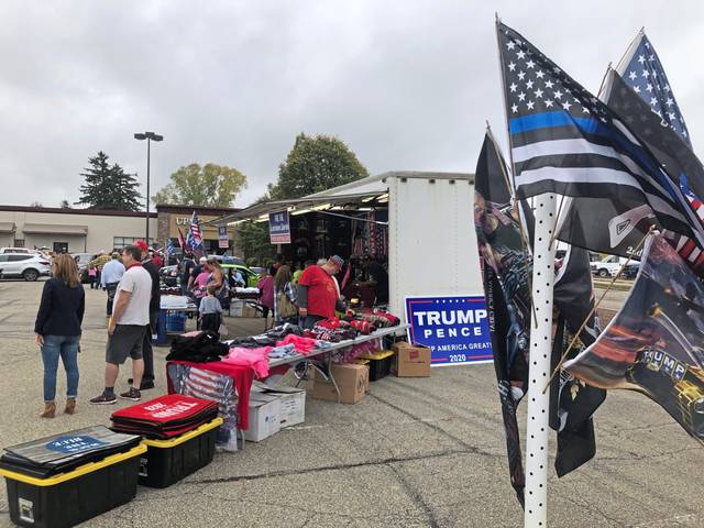 3113551_web1_vnd-trumprally3-101120