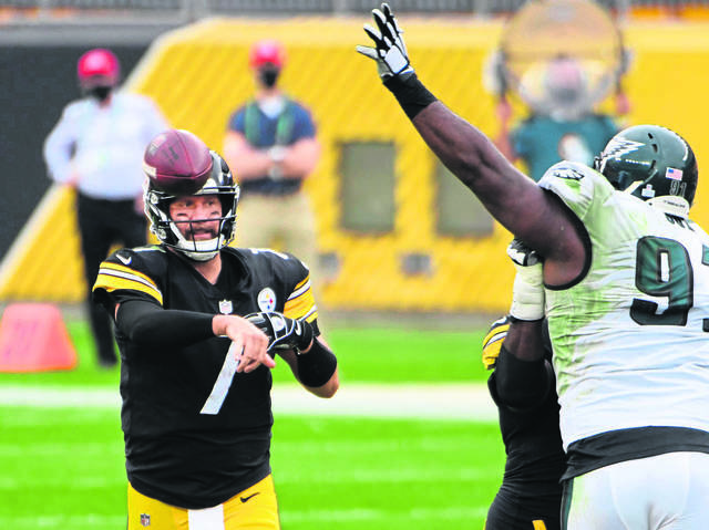 3115901_web1_ptr-SteelersEagles22-101220