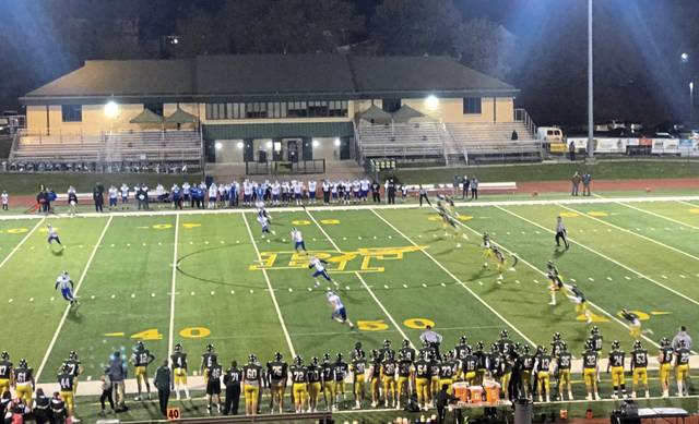 Penn-Trafford pulls away in second half, dusts Connellsville