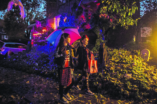 3140293_web1_GTR-Trickortreat-4-110119