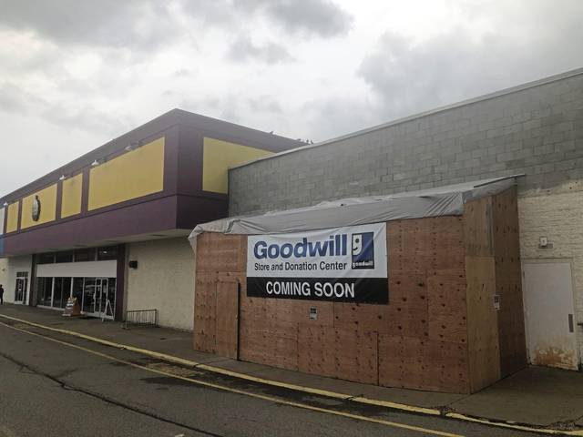 3141986_web1_PHP-PennHillsGoodwill-100820