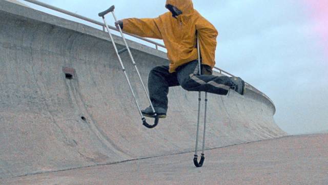 3153400_web1_PTR-CRUTCH-3