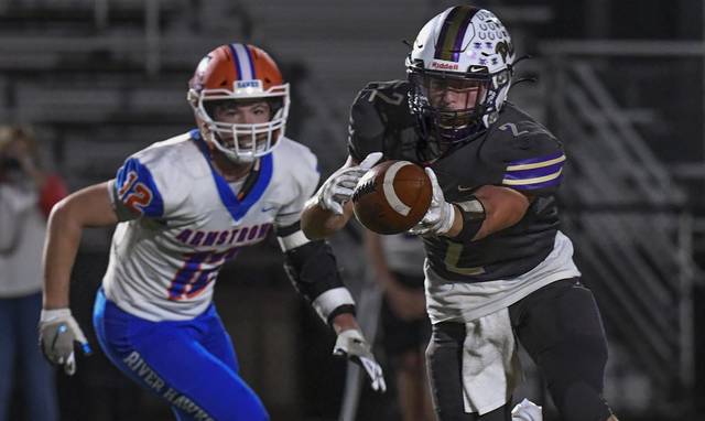 Alle-Kiski Valley high school football notebook: Plum eases to unbeaten year