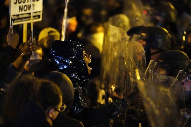 3172125_web1_Philadelphia_Police_Shooting_03482.jpg-510ea