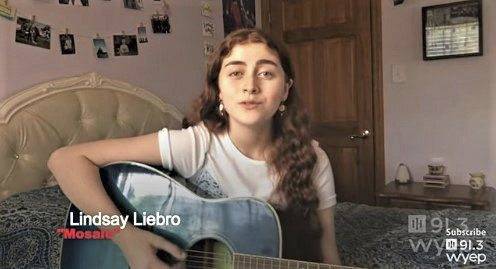 3173563_web1_hj-HamptonTeenSongwriter-110520
