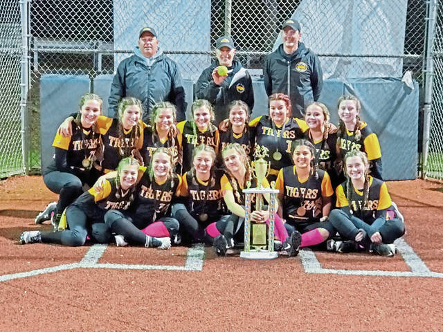 North Allegheny celebrates 4th WPISL championship