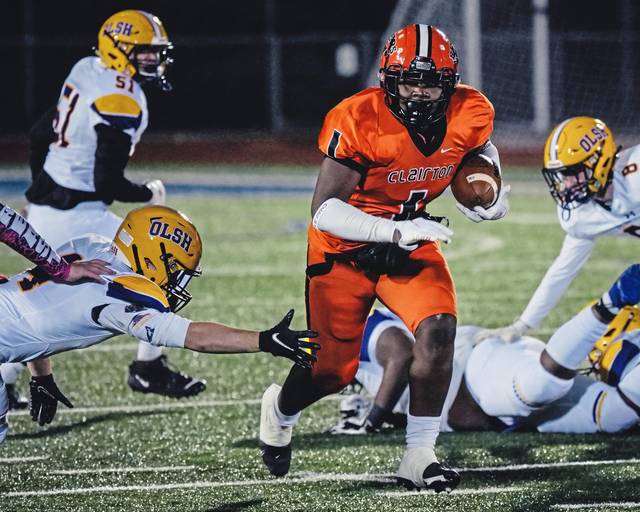 Clairton’s Dontae Sanders racks up 428 rushing yards in Class A win over OLSH