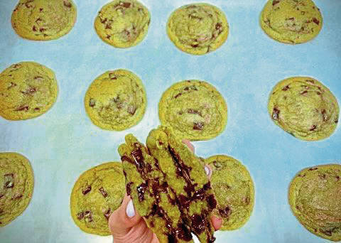 3176274_web1_vnd-GreatestBaker-4103120