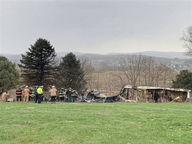 3188905_web1_gtr-mtpleasantfire1-110320