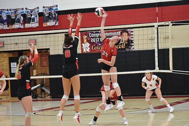Waynesburg girls volleyball on top of its game in playoff win over Frazier
