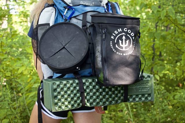 3189990_web1_gtr-earthbag-110320