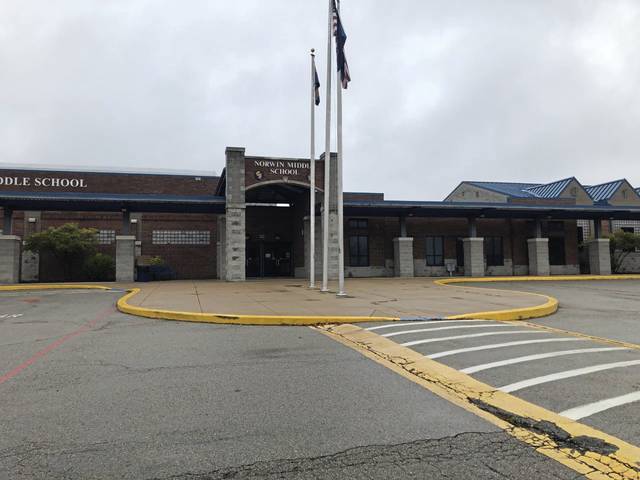 3190704_web1_web-Norwin-Middle-School
