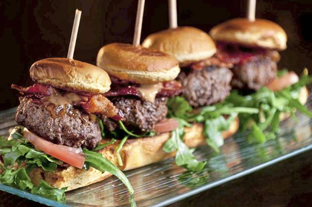 3195007_web1_gtr-liv-burgerbash1-100619