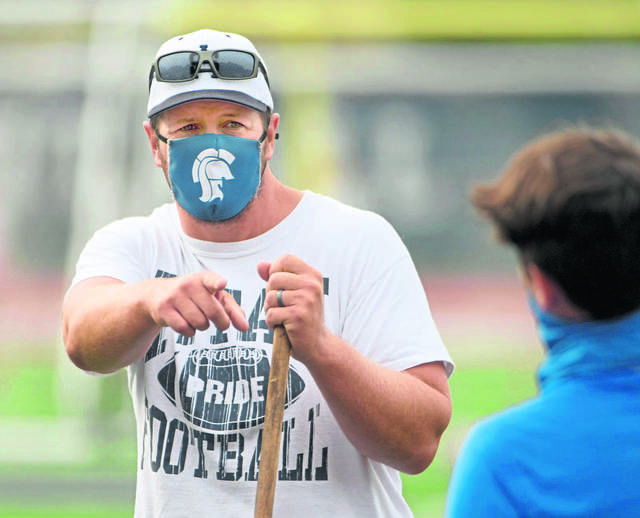 Shaler football learns on the fly during trying season