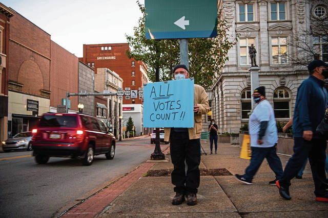 3198473_web1_gtr-VoteRally-1377-110520