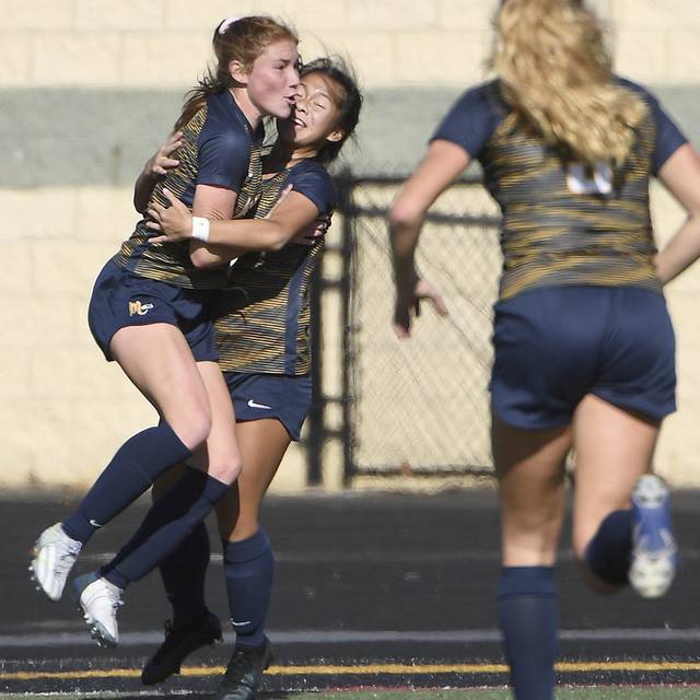 Girls soccer standouts named finalists for Moe Rosensteel Player of the Year Award