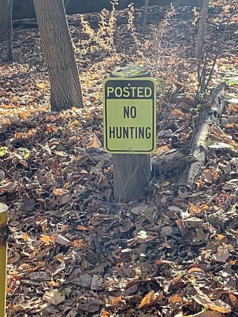 3223137_web1_ptr-nohunting01-111220