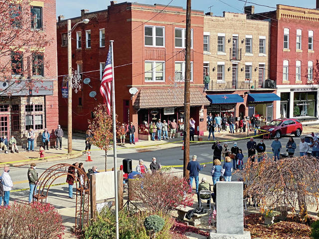 3227111_web1_vnd-leechburgvets-111220-6