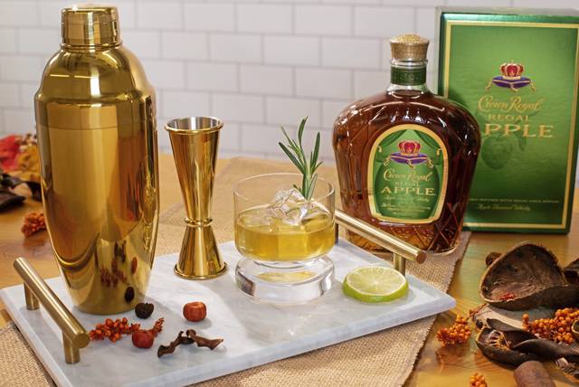 3239841_web1_GTR-COCKTAIL-APPLE-NEW