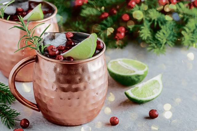 3239841_web1_gtr-liv-holidaydrinks-01-112220