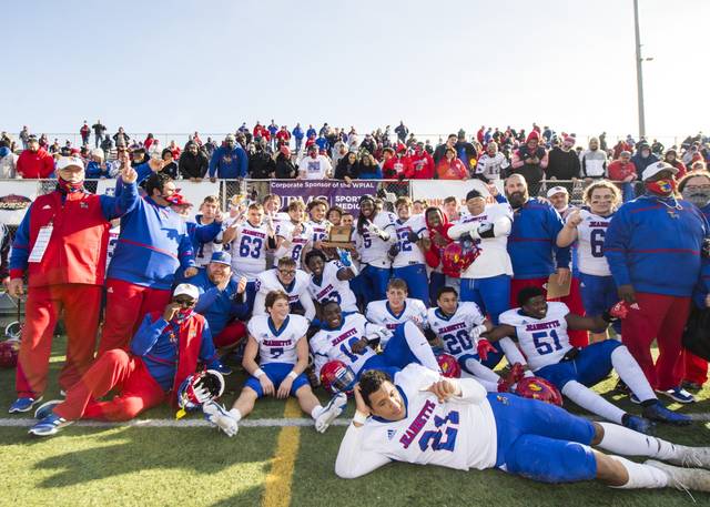 Birdie on board as Jeannette bandwagon rolls into Reynolds