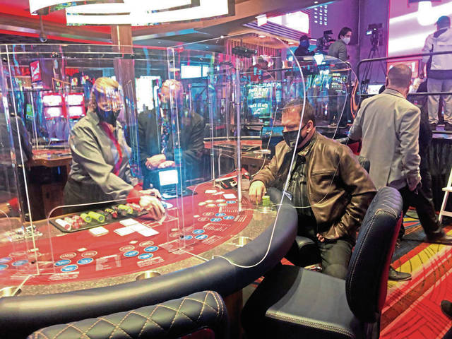 3245350_web1_gtr-casinoopen2-111820