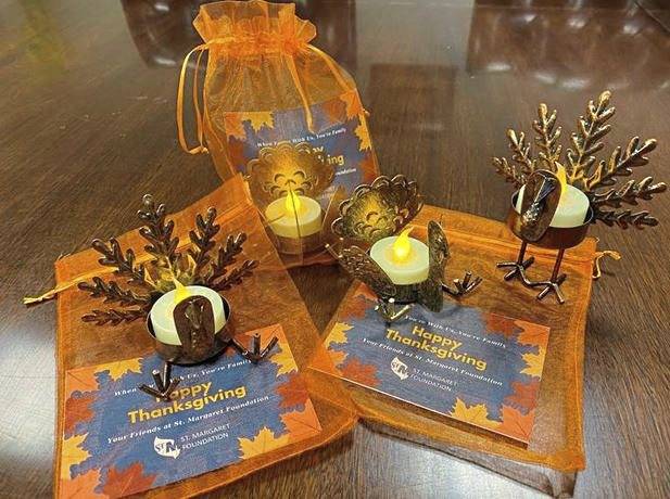 3245769_web1_her-stmarggifts-112620