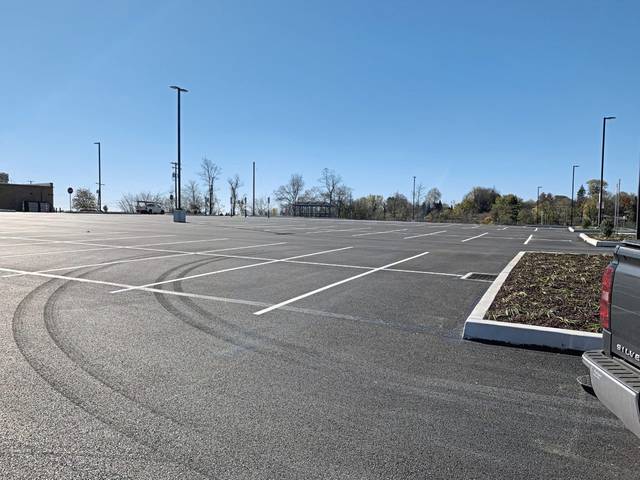 3256311_web1_gtr-ParknRide-112120